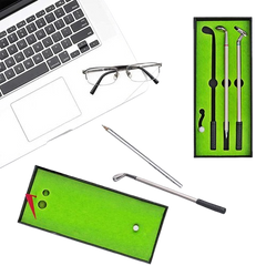 Skrivbordsgolf med Pennor