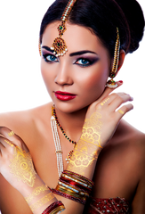 Bollywood Guld Tatuering